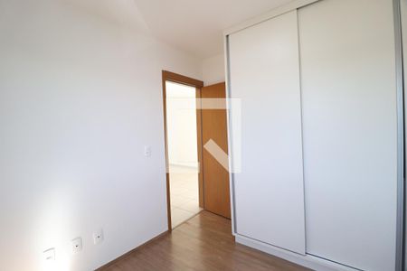 Quarto 1 de apartamento para alugar com 2 quartos, 50m² em Grand Ville, Uberlândia
