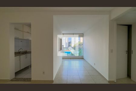 Sala de apartamento para alugar com 1 quarto, 45m² em Santo Amaro, São Paulo