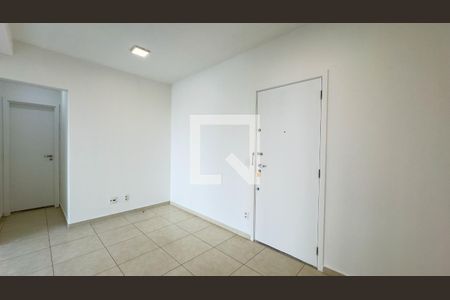 Sala de apartamento para alugar com 1 quarto, 45m² em Santo Amaro, São Paulo