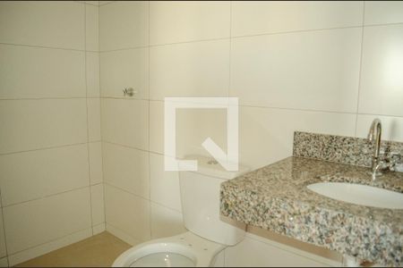 Banheiro de apartamento à venda com 2 quartos, 60m² em Setor Marechal Rondon, Goiânia
