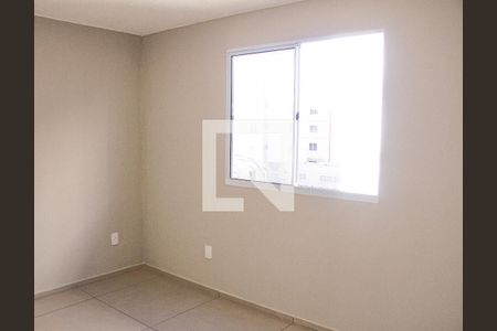 Apartamento para alugar com 2 quartos, 40m² em Santa Cruz, Rio de Janeiro