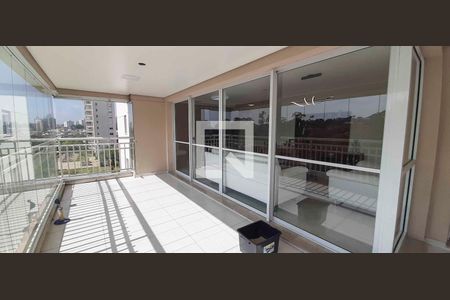 Apartamento para alugar com 4 quartos, 194m² em Parque dos Principes, São Paulo