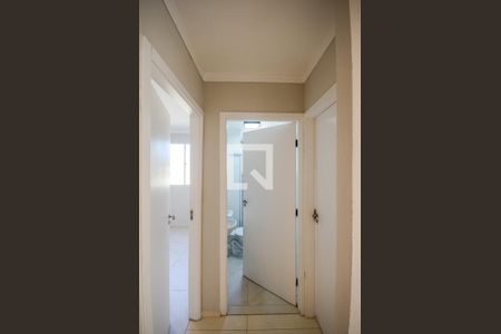 Corredor de apartamento à venda com 2 quartos, 51m² em Parque Panamericano, São Paulo