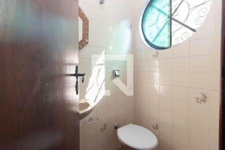 Lavabo de casa à venda com 3 quartos, 236m² em Vila Pedra Branca, São Paulo