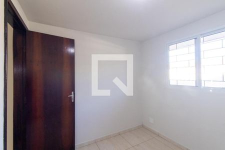 Quarto 1 de casa para alugar com 3 quartos, 100m² em Boqueirão, Curitiba