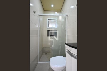 Banheiro de casa para alugar com 1 quarto, 48m² em Vila Sonia, São Paulo