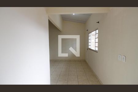 Sala de casa para alugar com 3 quartos, 80m² em Jardim Pero, Cabo Frio