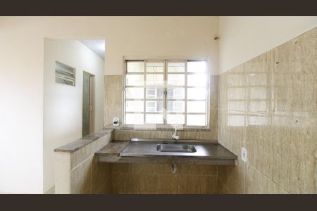 Cozinha de casa para alugar com 3 quartos, 80m² em Jardim Pero, Cabo Frio
