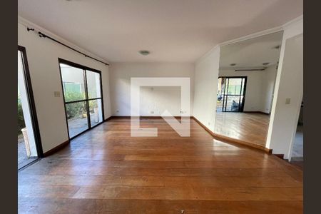 Sala de casa para alugar com 4 quartos, 351m² em Jardim Jussara, São Paulo