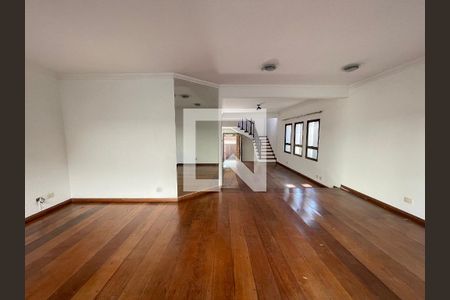 Sala de casa para alugar com 4 quartos, 351m² em Jardim Jussara, São Paulo