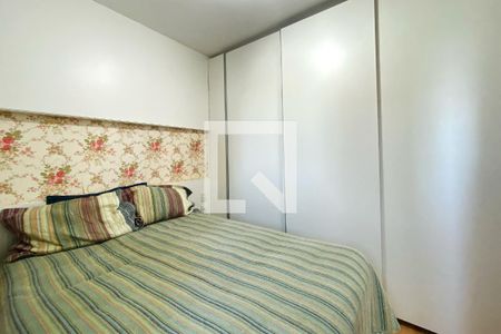 Suite de apartamento à venda com 3 quartos, 85m² em Sagrada Família, Belo Horizonte
