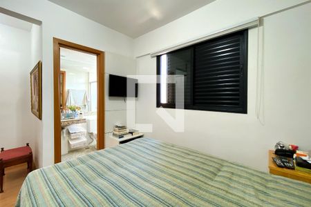 Suite de apartamento à venda com 3 quartos, 85m² em Sagrada Família, Belo Horizonte