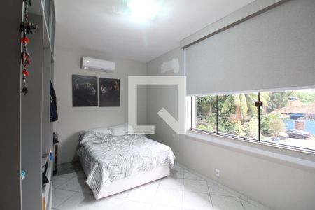Quarto 2 de casa para alugar com 4 quartos, 340m² em Taquara, Rio de Janeiro