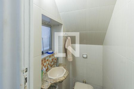 Lavabo de casa à venda com 4 quartos, 198m² em Tijuca, Rio de Janeiro