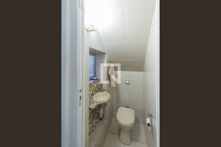 Lavabo de casa à venda com 4 quartos, 198m² em Tijuca, Rio de Janeiro