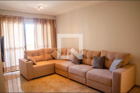 Sala de apartamento para alugar com 2 quartos, 120m² em Alto da Glória, Goiânia