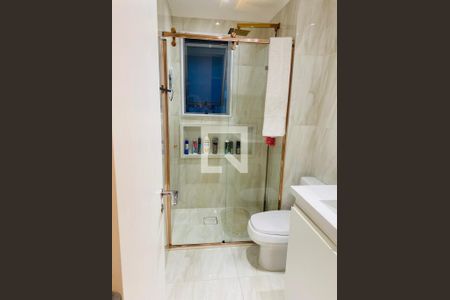 Banheiro de apartamento à venda com 4 quartos, 245m² em Penha de França, São Paulo