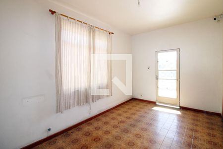 Sala de casa à venda com 6 quartos, 392m² em Penha, Rio de Janeiro