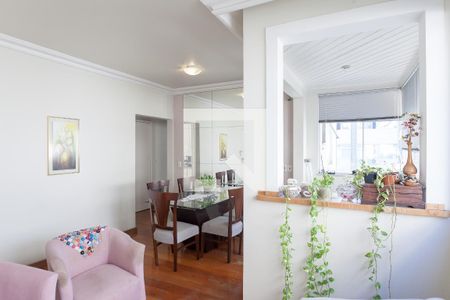 Apartamento à venda com 3 quartos, 78m² em Estoril, Belo Horizonte