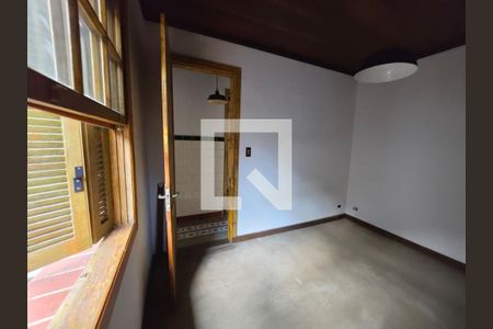 Quarto de casa para alugar com 3 quartos, 200m² em Alto de Pinheiros, São Paulo