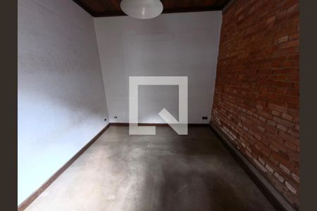 Quarto de casa para alugar com 3 quartos, 200m² em Alto de Pinheiros, São Paulo