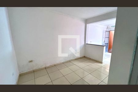 Sala de casa à venda com 2 quartos, 133m² em Jardim Kawamoto, Guarulhos