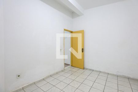 Quarto 1 de casa para alugar com 2 quartos, 85m² em Vila das Oliveiras, Taboão da Serra