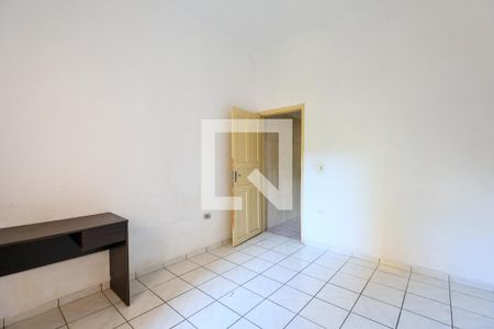 Quarto 2 de casa para alugar com 2 quartos, 85m² em Vila das Oliveiras, Taboão da Serra