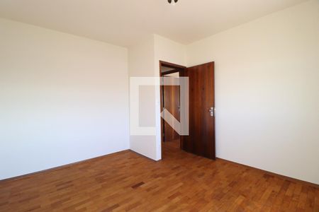 Quarto 1 de apartamento para alugar com 3 quartos, 121m² em Martins, Uberlândia