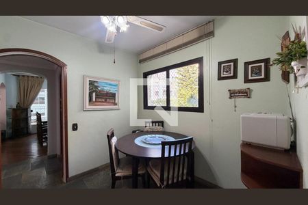 Apartamento à venda com 3 quartos, 136m² em Santa Cecilia, São Paulo