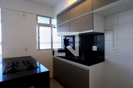 Sala/Cozinha de apartamento para alugar com 1 quarto, 77m² em Centro, Belo Horizonte