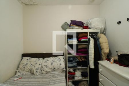 Quarto 2 de casa à venda com 2 quartos, 220m² em Jardim Santa Terezinha (zona Sul), Diadema