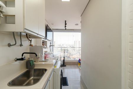 Cozinha e Área de Serviço de apartamento à venda com 2 quartos, 59m² em Vila Paiva, São Paulo