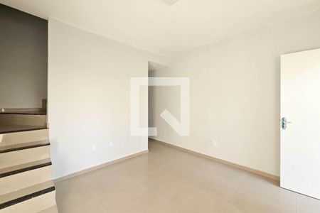 Casa para alugar com 2 quartos, 72m² em Campo Grande, Rio de Janeiro