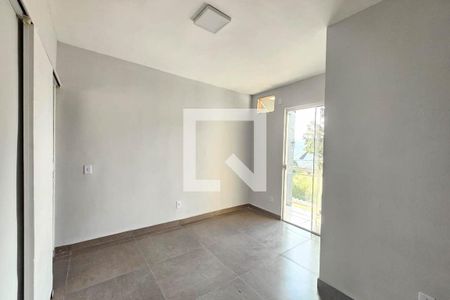 Quarto 1 de casa para alugar com 2 quartos, 72m² em Campo Grande, Rio de Janeiro
