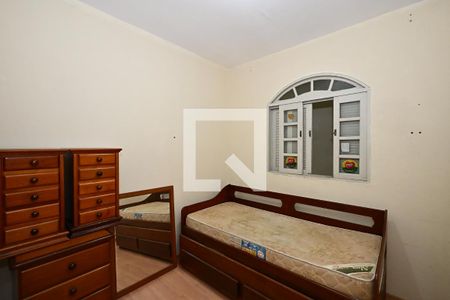 Quarto 1 de casa para alugar com 3 quartos, 220m² em Jardim Maria Rosa, Taboão da Serra