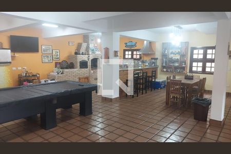 Casa à venda com 6 quartos, 500m² em Jardim Sao Bento, São Paulo
