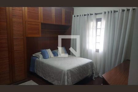 Casa à venda com 6 quartos, 500m² em Jardim Sao Bento, São Paulo