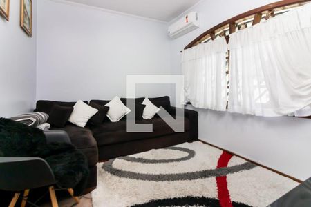 Casa à venda com 3 quartos, 223m² em Jardim Virginia Bianca, São Paulo
