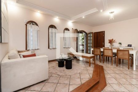 Casa à venda com 3 quartos, 223m² em Jardim Virginia Bianca, São Paulo