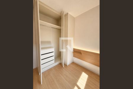 Sala de apartamento para alugar com 2 quartos, 54m² em Presidente Altino, Osasco