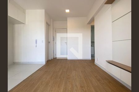 Sala de apartamento para alugar com 2 quartos, 54m² em Presidente Altino, Osasco