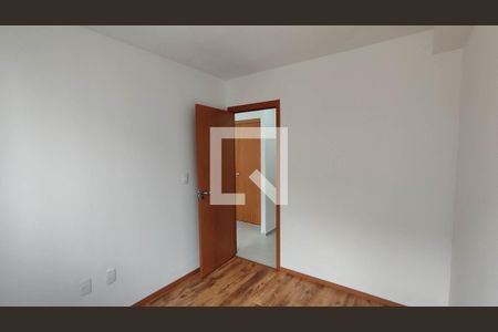 Quarto 2 de apartamento para alugar com 2 quartos, 34m² em Lageado, Ferraz de Vasconcelos