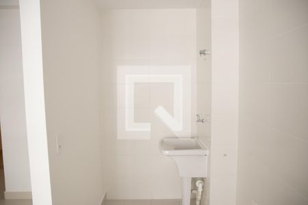 Cozinha e Área de Serviço de apartamento para alugar com 2 quartos, 64m² em Setor Crimeia Oeste, Goiânia
