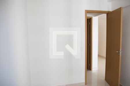 Quarto de apartamento para alugar com 2 quartos, 64m² em Setor Crimeia Oeste, Goiânia