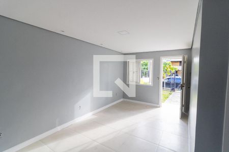 Sala de casa à venda com 2 quartos, 57m² em Hípica, Porto Alegre