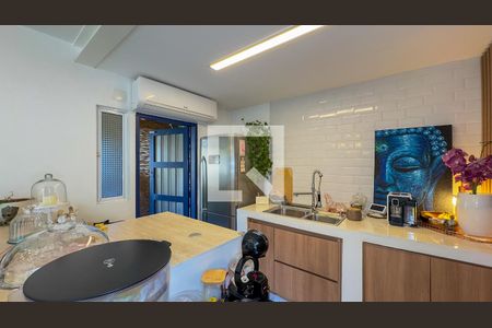 Sala e Cozinha de casa para alugar com 2 quartos, 120m² em Brooklin, São Paulo