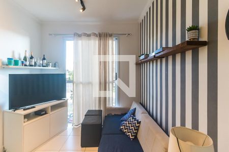 Sala de apartamento para alugar com 2 quartos, 45m² em Vila Mogilar, Mogi das Cruzes