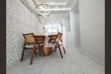 Sala de apartamento para alugar com 3 quartos, 70m² em Gardênia Azul, Rio de Janeiro