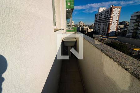 Sacada da Sala de apartamento para alugar com 2 quartos, 58m² em Menino Deus, Porto Alegre